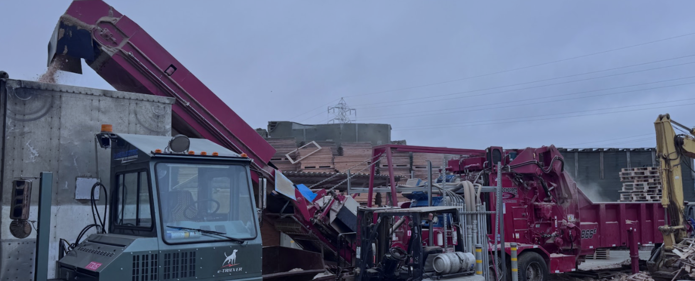 Grinding (Mulch) Banner